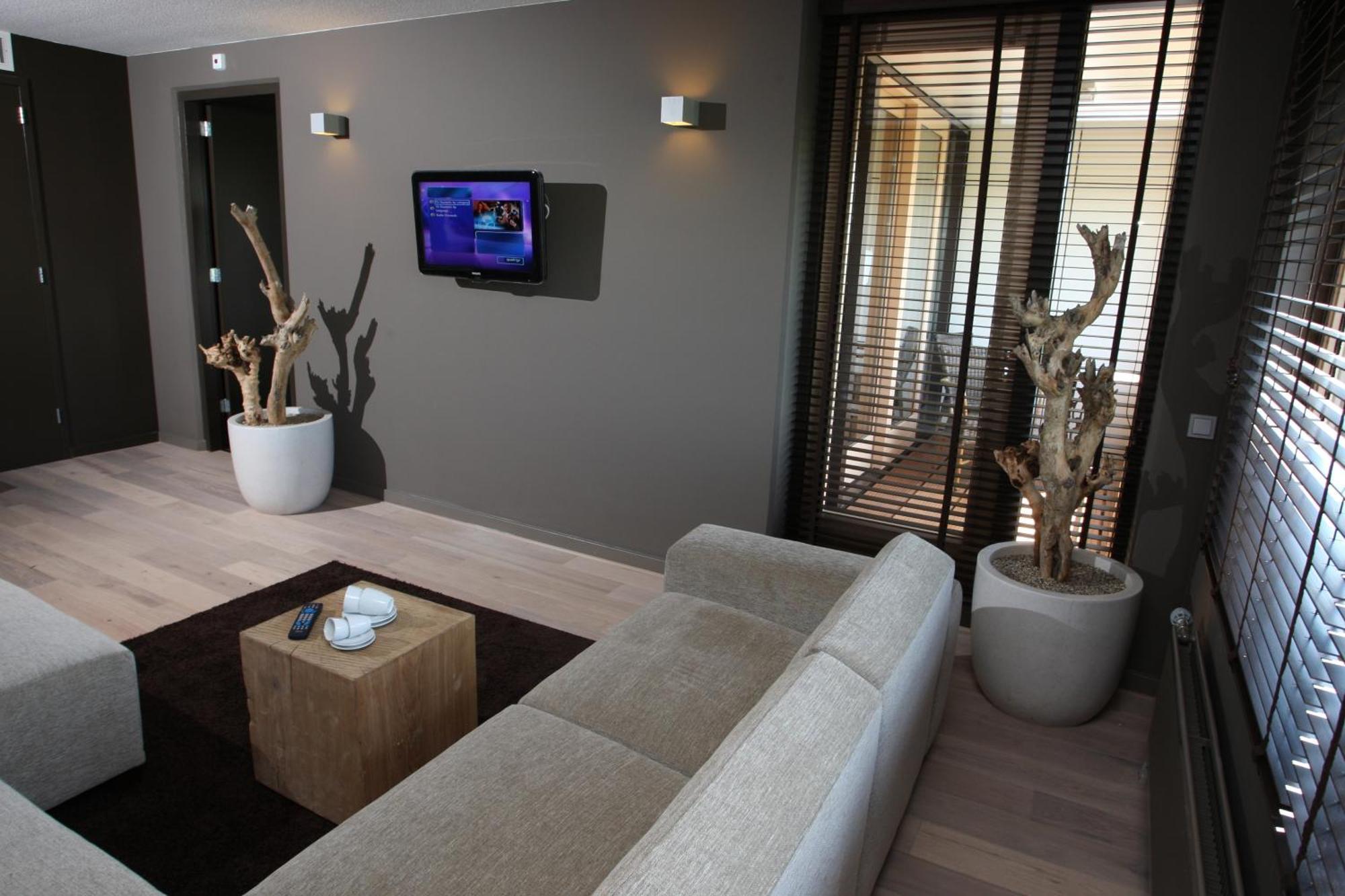 Fletcher Wellness-hotel Stadspark 4*