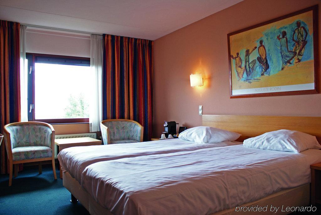 Fletcher Wellness-hotel Stadspark 4*